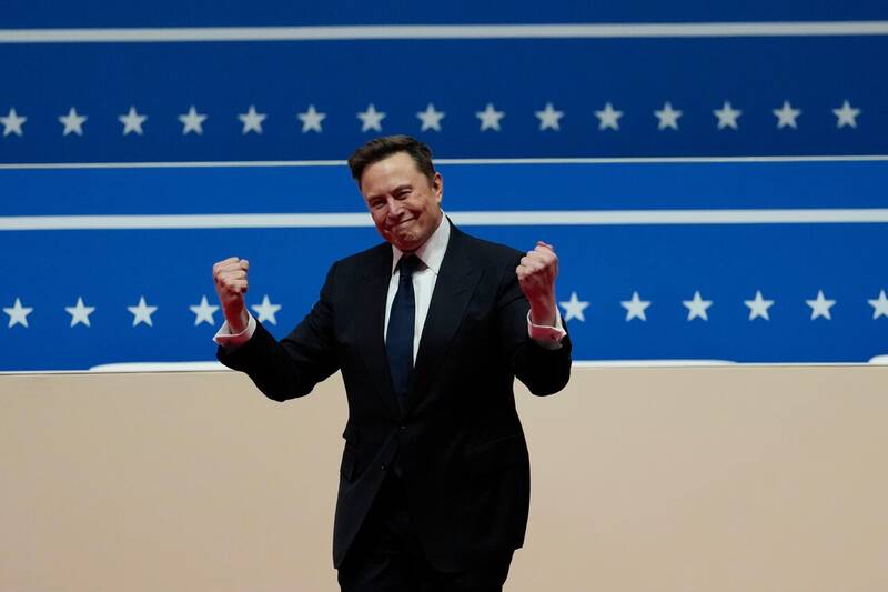 دلار،تسلا،ماسك،ربات