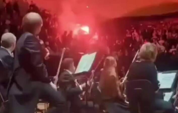  معترضان اجرای ارکستر اسرائیلی در پاریس را مختل کردند