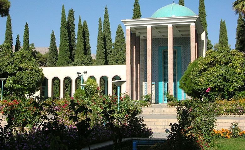 بلیط اتوبوس تهران به شیراز: چگونه بهترین صندلی را انتخاب کنیم؟