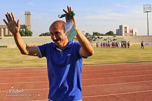 امیدوارم دلالان استقلال به فکر آخرتشان باشند / من با این سن و سال از دوکنز نازون بهترم