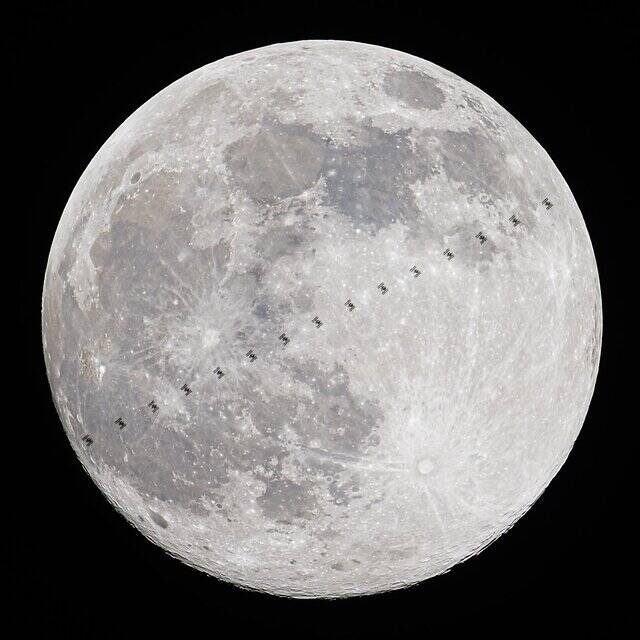 وقتی ساکنان فضا و زمین از یکدیگر عکس می‌گیرند 2