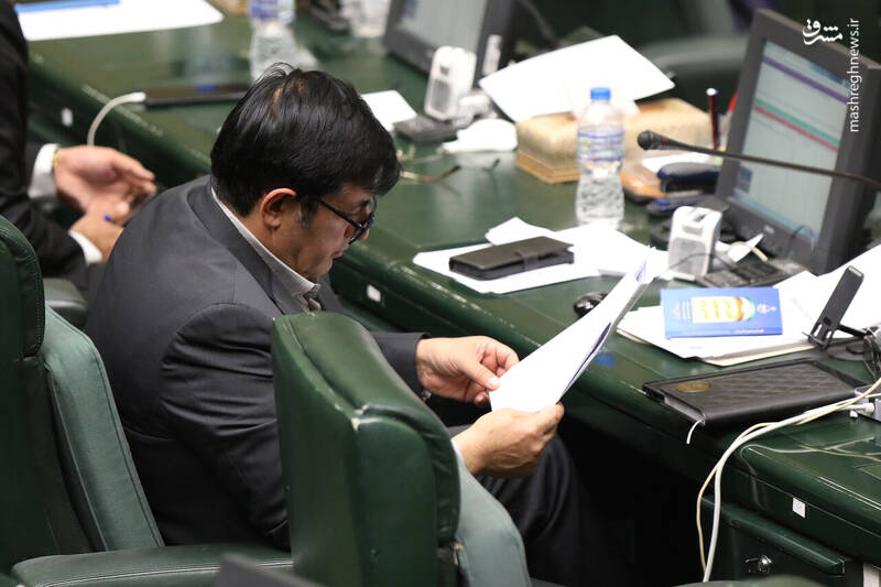عکس / نشست علنی یکشنبه 18 آبان 1404 مجلس 26