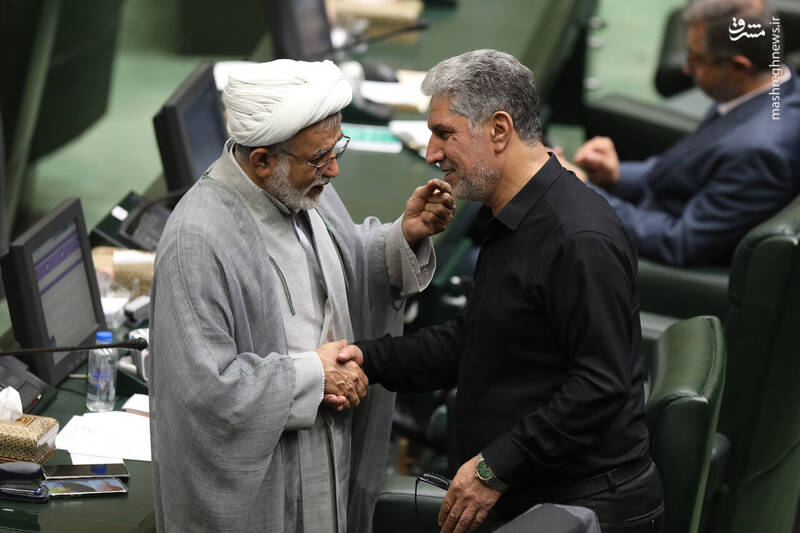 عکس / نشست علنی یکشنبه 18 آبان 1404 مجلس 8