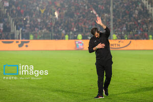 عذرخواهی به جای توجیه؛ رازهای ماندگاری «آقا کریم»