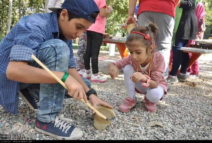 چگونه خلاقیت کودک را پرورش دهیم