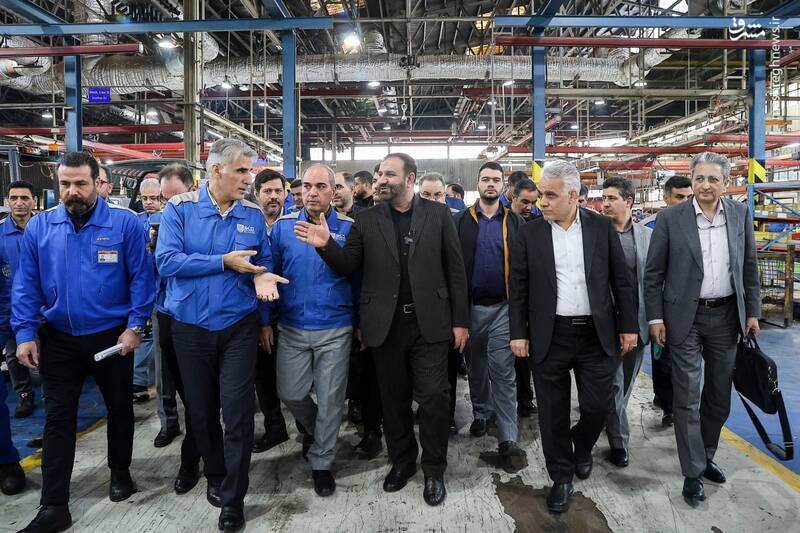 عکس / بازدید دادستان تهران از شرکت ایران‌خودرو دیزل 2