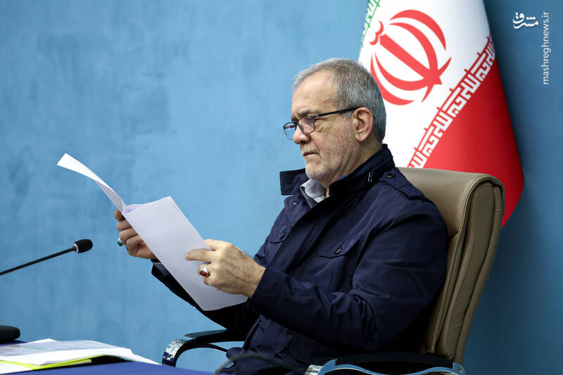 عکس / حضور رئیس‌جمهور در شورای عالی نوجوانان و جوانان 8