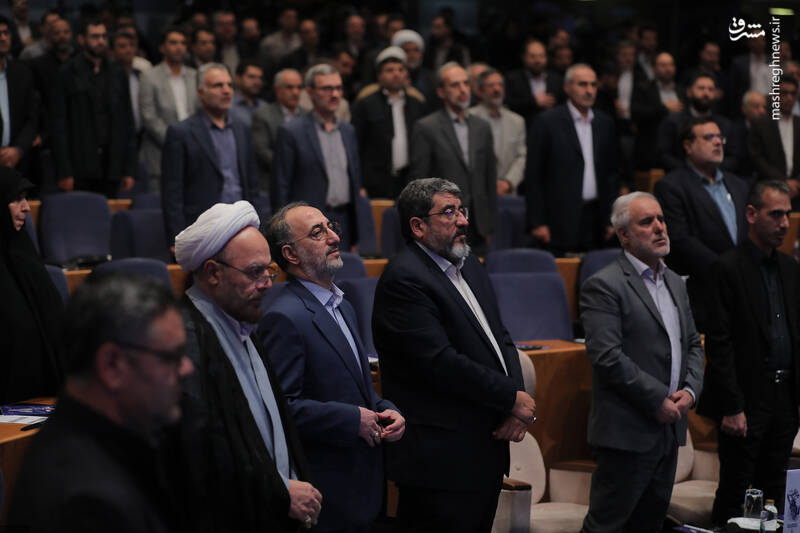 عکس / نشست پایانی همایش «ما و غرب؛ در آراء و اندیشه رهبر انقلاب» 4