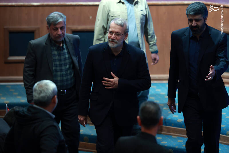 عکس / نشست پایانی همایش «ما و غرب؛ در آراء و اندیشه رهبر انقلاب» 15