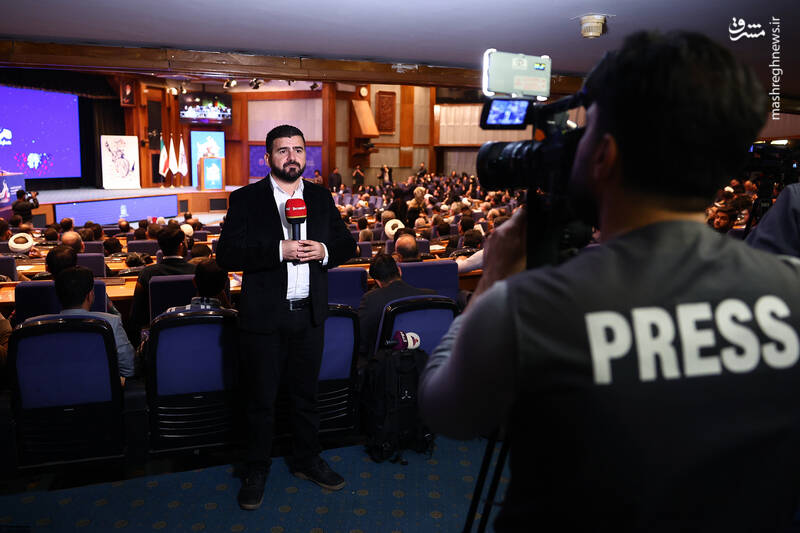 عکس / نشست پایانی همایش «ما و غرب؛ در آراء و اندیشه رهبر انقلاب» 12