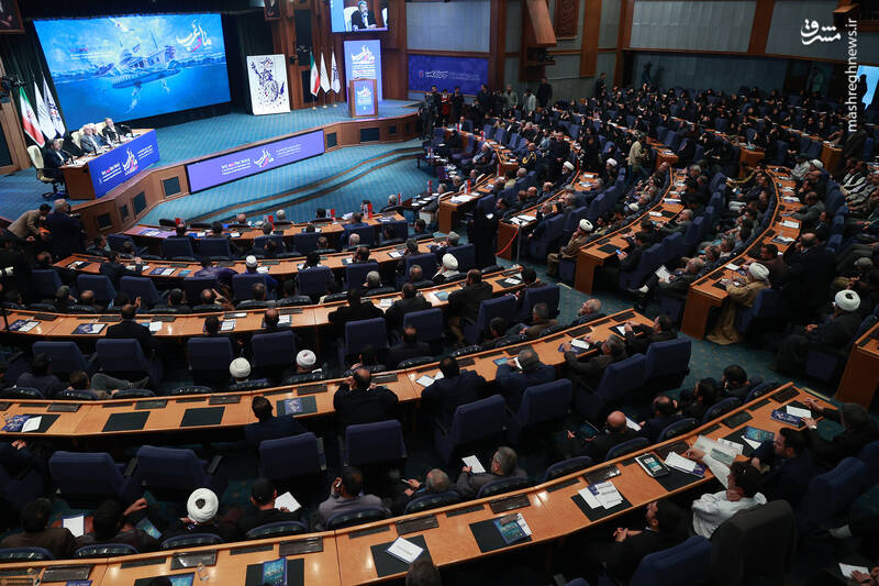 عکس / نشست پایانی همایش «ما و غرب؛ در آراء و اندیشه رهبر انقلاب» 6