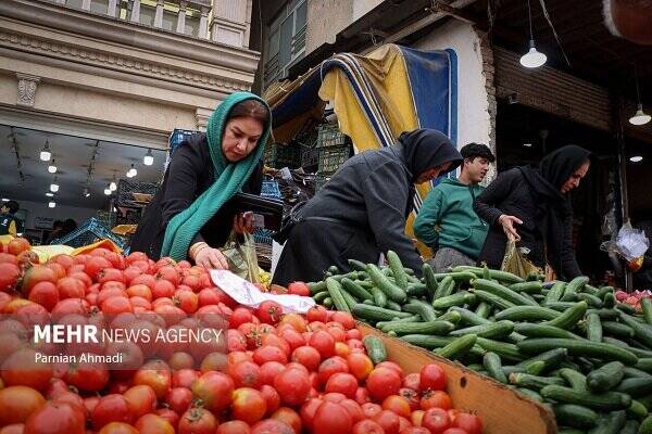 تومان،كيلو،ميوه،گرم،بازار،كلم،سبزيجات،قيمت،فلفل،پياز،قرمز
