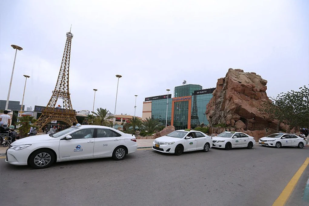 هزینه تاکسی در کیش با اعلام نرخ جدید در سال جاری