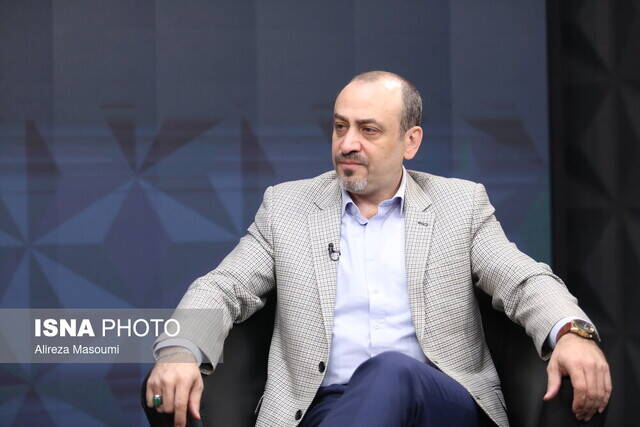 کلونی‌های بزرگ فروش مکمل‌های تقلبی در بازار تهران / درخواست ورود فوری نهادهای نظارتی