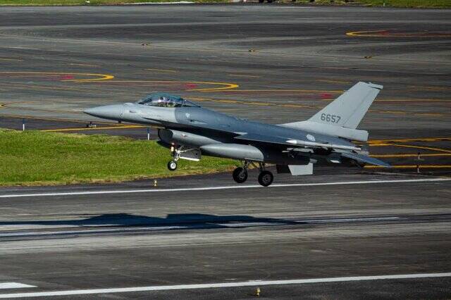 تايوان،چين،نظامي،فروش،اعلام،تاييد