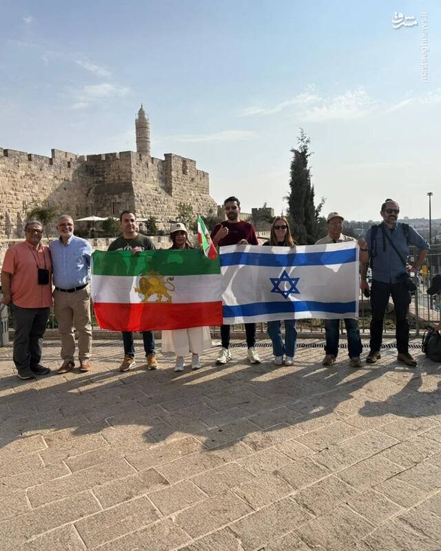 بازدید سلطنتطلبان از مناطق جنگزده اسرائیل و گورستان تلآویو