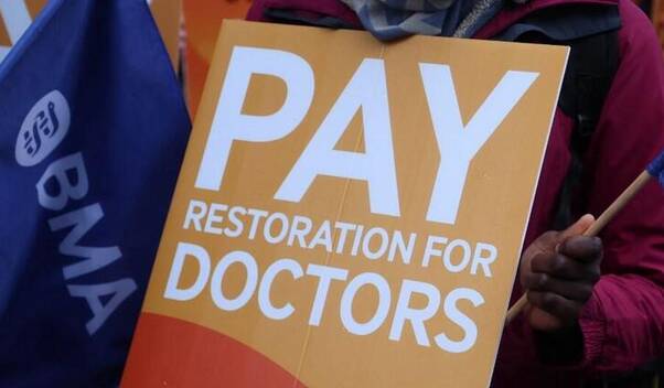 انگليس،اعتصاب،پزشكان،معاينه،هشدار،بهداشت،سيستم،حقوق