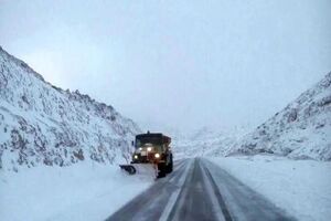 فیلم/ گردنه تته در محور پاوه به مریوان تا اطلاع‌ ثانوی مسدود شد