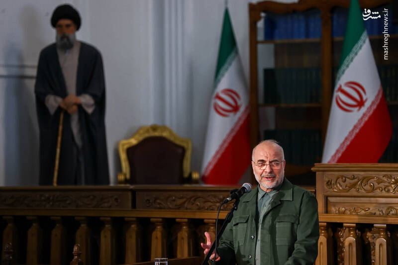 عکس / حضور قالیباف در گرامیداشت روز کتاب 21