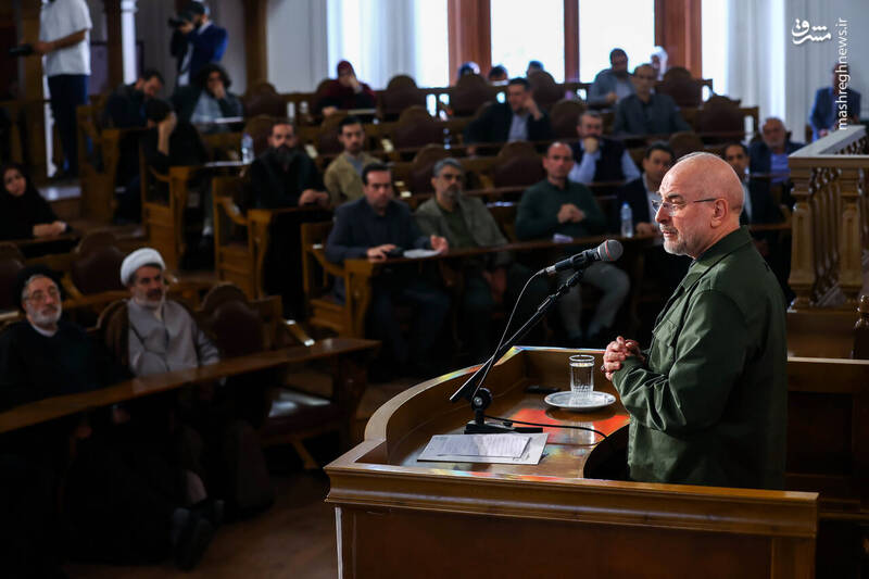 عکس / حضور قالیباف در گرامیداشت روز کتاب 30