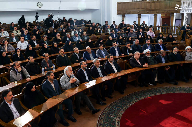 عکس / حضور قالیباف در گرامیداشت روز کتاب 22