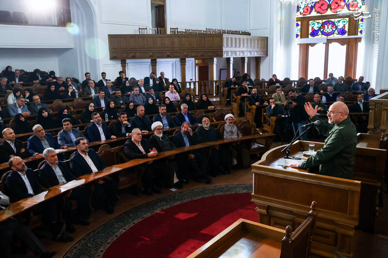 عکس / حضور قالیباف در گرامیداشت روز کتاب 25