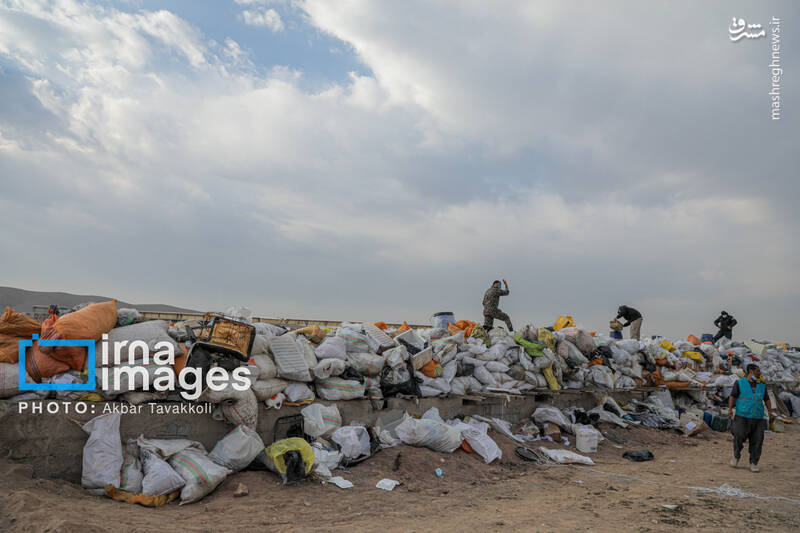 عکس/ امحای ۲۰ تن مواد مخدر در پایتخت