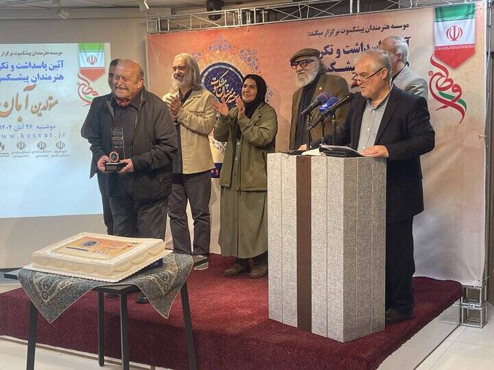 داریوش ارجمند: در برابر شایعاتی همچون جنازههای سد کرج هوشیار باشیم