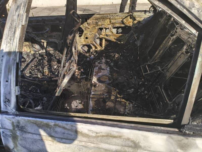 آتش سوزی ناگهانی پژو پرشیا در میدان آزادی + عکس 2