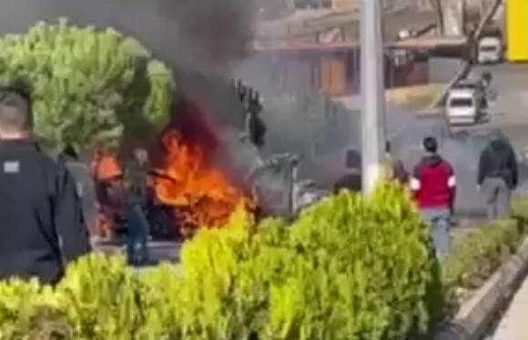 فیلم/ حمله پهپادی اسرائیل به یک خودرو در لبنان