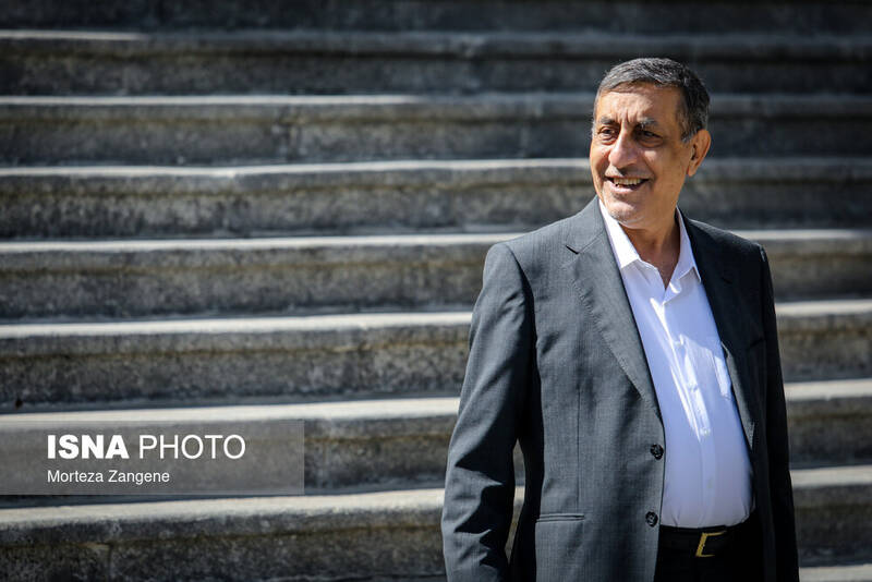 Iranski podpredsednik poudarja, da bi se morala rast osredotočiti na obmejna območja