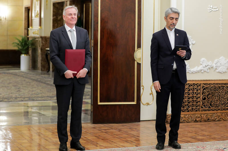 عکس / تسلیم استوارنامه سفرای کشورها به رئیس جمهور 2