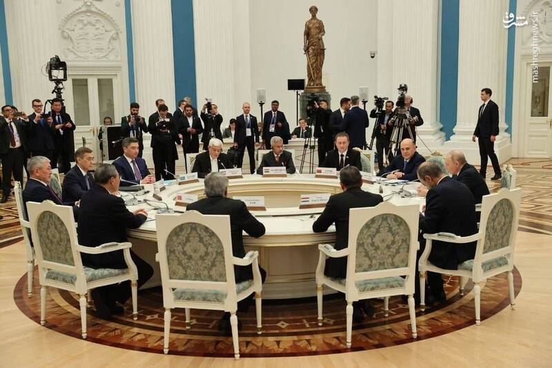 دیدار روسای هیئت‌های شرکت‌کننده در اجلاس نخست‌وزیران سازمان همکاری شانگهای با ولادیمیر پوتین رئیس‌جمهور روسیه