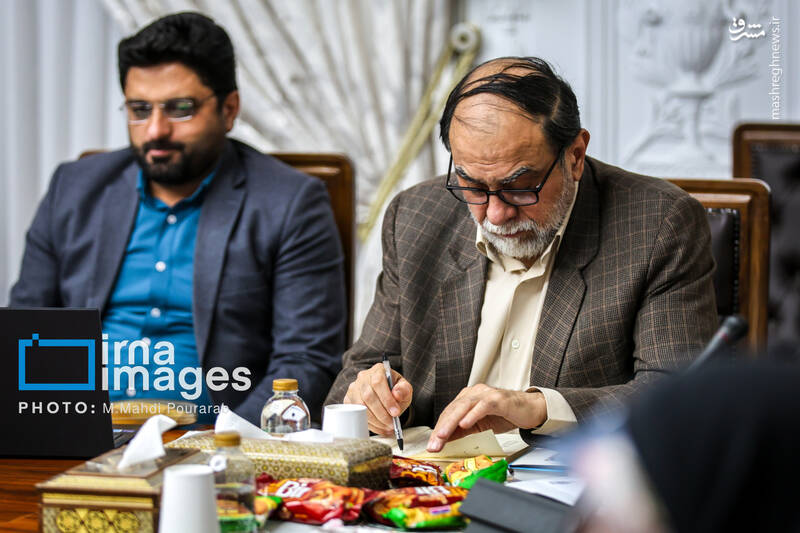 عکس / جلسه شورای عالی انقلاب فرهنگی 8