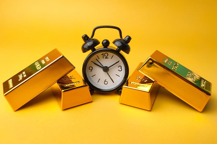 آیا زمان مناسبی برای خرید طلا است؟ تحلیل روند قیمت طلا در بازارهای جهانی و داخلی