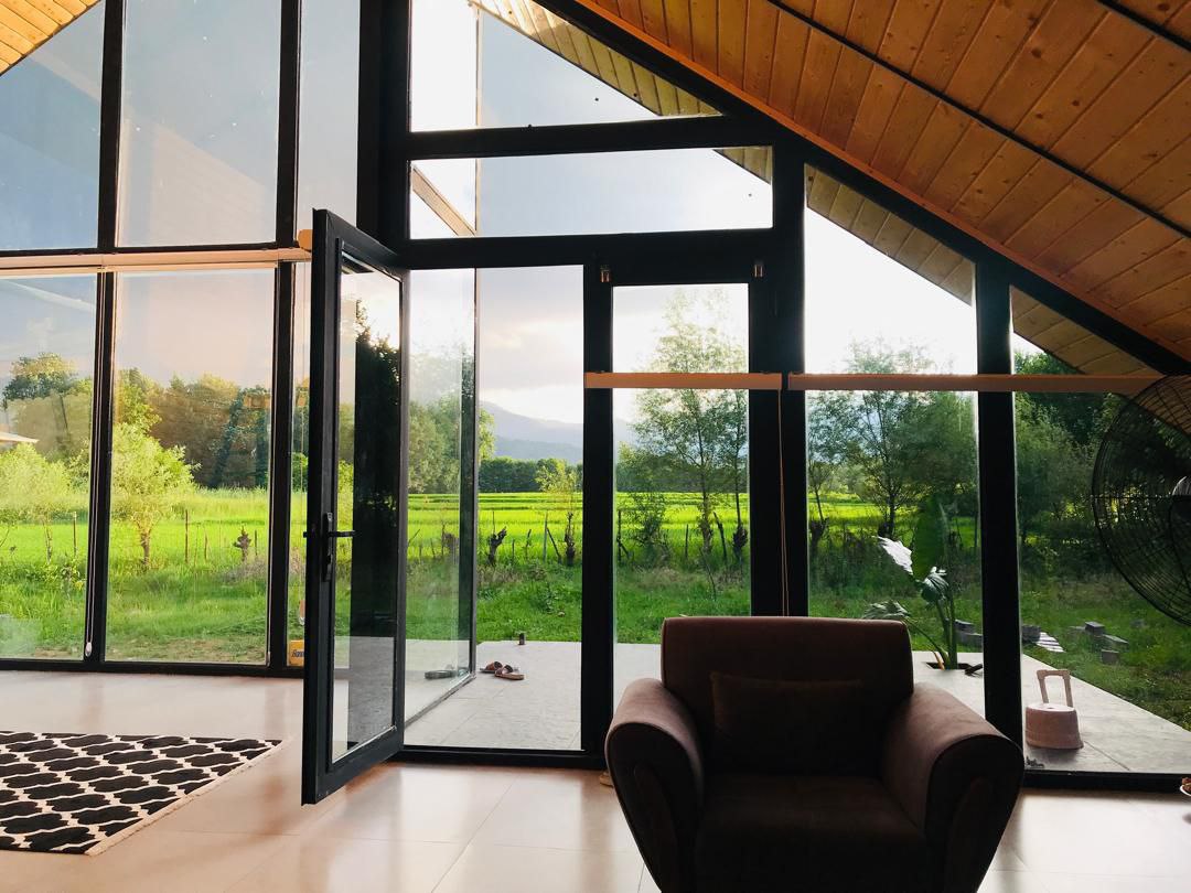 کجا بمانیم؟ راهنمای انتخاب اقامت از دل طبیعت تا اقامتگاه‌های لوکس شمال