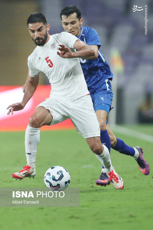 عکس / دیدار تیم‌های ملی فوتبال ایران و ازبکستان 24