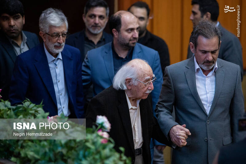 عکس / اختتامیه سی و دومین جشنواره ملی کتاب سال دانشجویی