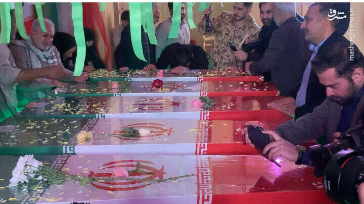 در سایه‌سار عشق فاطمی؛ پیکر شهدای گمنام در ایران تشییع شدند +عکس و فیلم