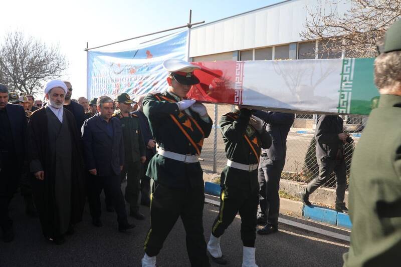 در سایهسار عشق فاطمی؛ پیکر شهدای گمنام در ایران تشییع شدند +عکس و فیلم