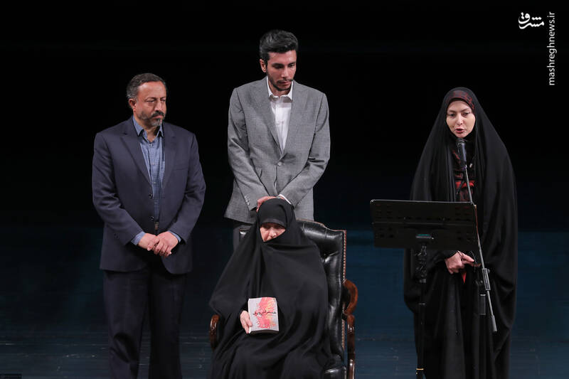 عکس / بیست و یکمین پاسداشت ادبیات جهاد و مقاومت 31