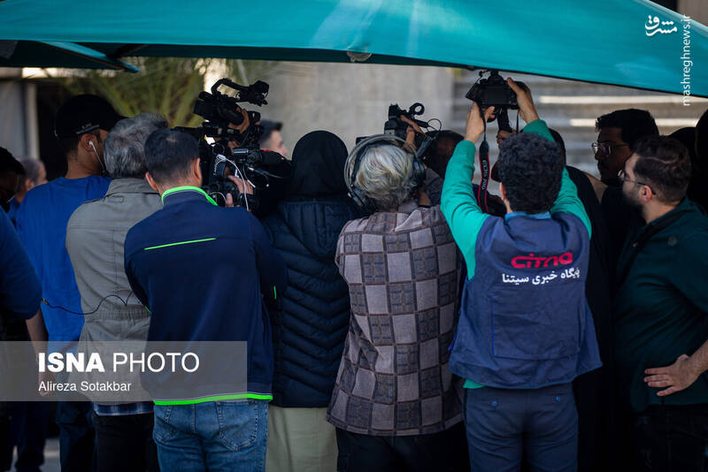 عکس / اعضای هیأت دولت در جمع خبرنگاران 47