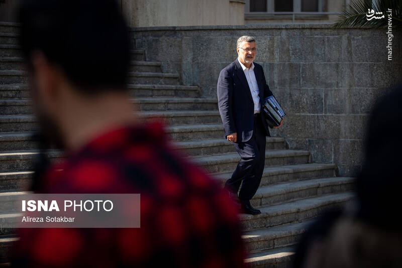 عکس / اعضای هیأت دولت در جمع خبرنگاران 11