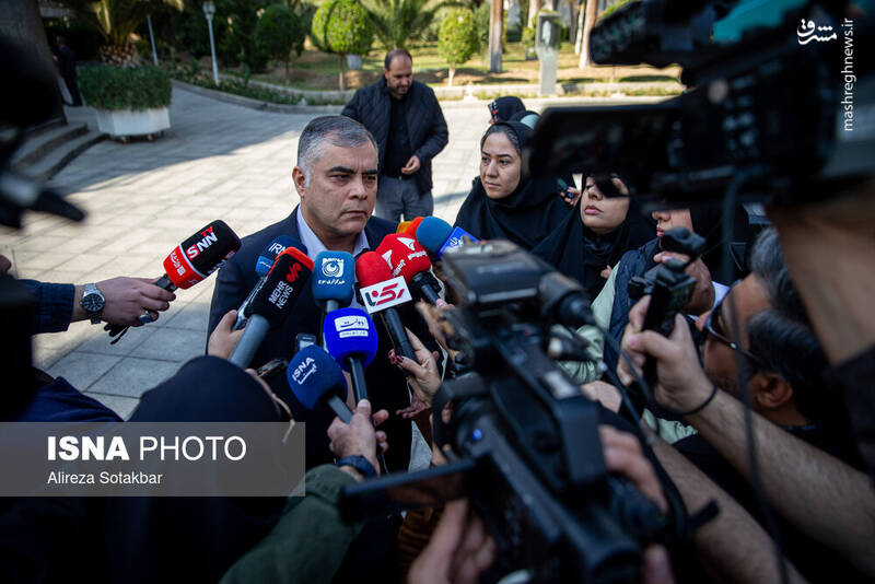 عکس / اعضای هیأت دولت در جمع خبرنگاران 43