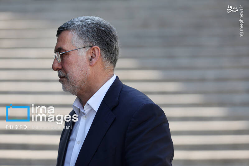 عکس / اعضای هیأت دولت در جمع خبرنگاران 39