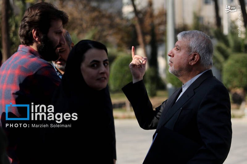 عکس / اعضای هیأت دولت در جمع خبرنگاران 36