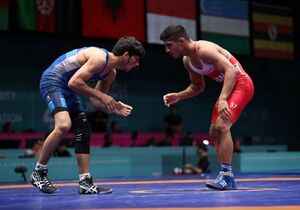 مومنی به مدال برنز وزن 57 کیلوگرم کشتی آزاد رسید