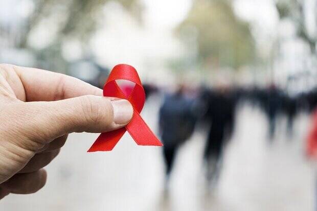 HIV،انتقال،ايدز،بيماري،درمان،اجتماعي،مبتلا،بيماران،ابتلاء،زن ...