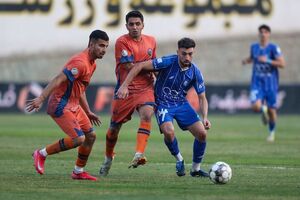 var استقلال را از شکست تلخ نجات داد / صعود سخت آبی‌پوشان با آسانی!