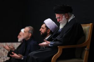 عکس / شب اول مراسم عزاداری فاطمیه در حضور رهبر انقلاب
